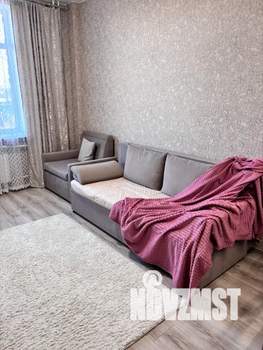 Студия квартира, посуточно, 28м2, 1/12 этаж