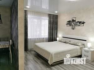 1-к квартира, посуточно, 33м2, 3/5 этаж