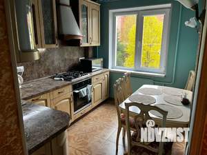 3-к квартира, посуточно, 62м2, 3/9 этаж