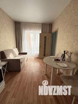 1-к квартира, посуточно, 40м2, 1/16 этаж