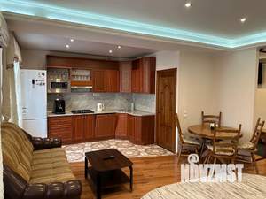 2-к квартира, посуточно, 56м2, 2/5 этаж