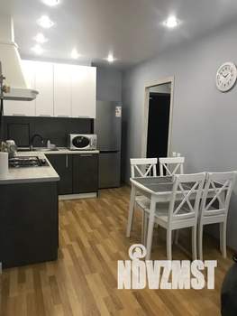 1-к квартира, посуточно, 41м2, 9/10 этаж