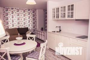 1-к квартира, посуточно, 40м2, 3/5 этаж
