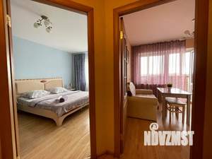 1-к квартира, посуточно, 39м2, 5/10 этаж