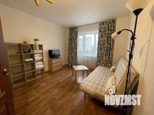 1-к квартира, посуточно, 40м2, 5/10 этаж