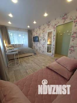 1-к квартира, посуточно, 35м2, 4/5 этаж