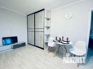 2-к квартира, посуточно, 42м2, 5/5 этаж