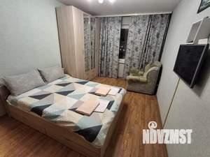 1-к квартира, посуточно, 32м2, 7/9 этаж