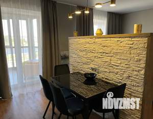 Студия квартира, посуточно, 42м2, 3/6 этаж