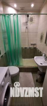 Студия квартира, посуточно, 33м2, 1/2 этаж