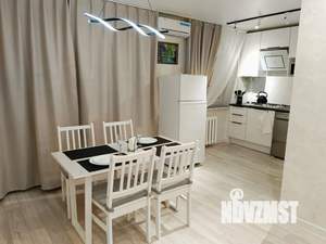 1-к квартира, посуточно, 41м2, 1/3 этаж