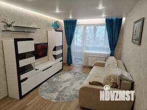 1-к квартира, посуточно, 50м2, 1/1 этаж