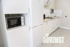 1-к квартира, посуточно, 40м2, 4/8 этаж