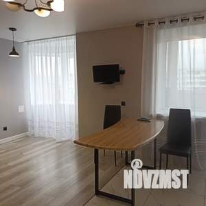 Студия квартира, посуточно, 45м2, 7/10 этаж