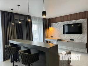 Студия квартира, посуточно, 42м2, 5/6 этаж