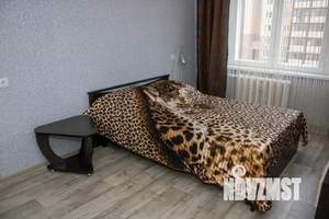 1-к квартира, посуточно, 36м2, 3/10 этаж