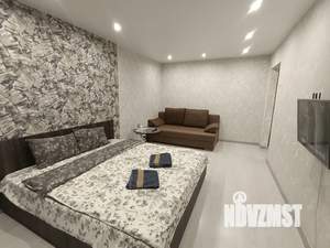 1-к квартира, посуточно, 32м2, 4/5 этаж