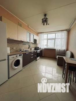 1-к квартира, посуточно, 38м2, 5/6 этаж