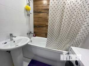 1-к квартира, посуточно, 35м2, 7/10 этаж