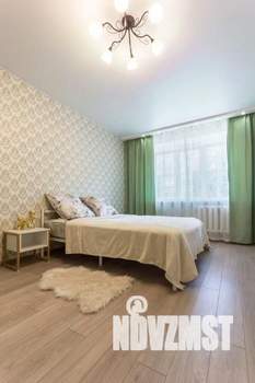 1-к квартира, посуточно, 44м2, 1/1 этаж