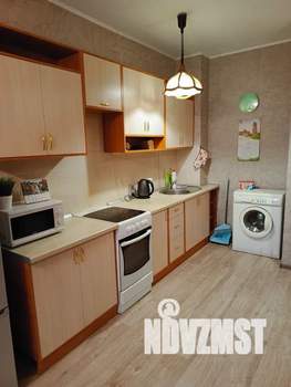 2-к квартира, посуточно, 42м2, 7/16 этаж