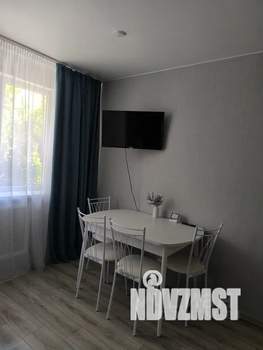 2-к квартира, посуточно, 45м2, 1/5 этаж