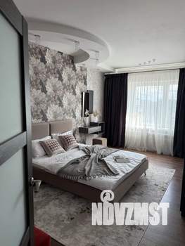 1-к квартира, посуточно, 60м2, 5/5 этаж