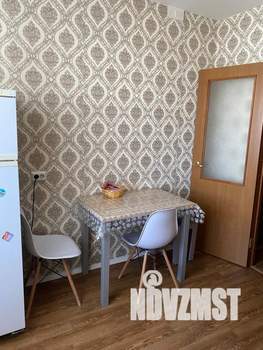 1-к квартира, посуточно, 36м2, 7/10 этаж