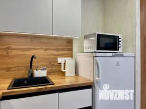 Студия квартира, посуточно, 30м2, 3/10 этаж