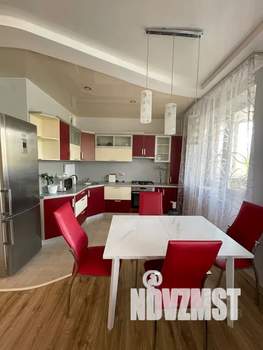 2-к квартира, посуточно, 77м2, 4/10 этаж