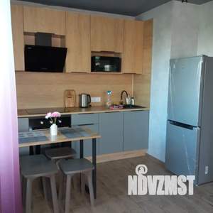 2-к квартира, посуточно, 58м2, 6/12 этаж