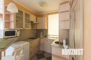 1-к квартира, посуточно, 30м2, 1/2 этаж