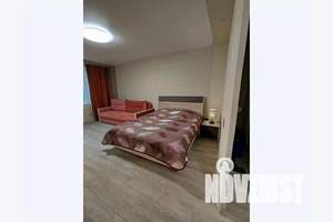 1-к квартира, посуточно, 42м2, 4/5 этаж