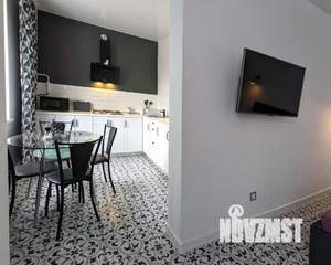 1-к квартира, посуточно, 54м2, 1/1 этаж