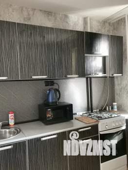 1-к квартира, посуточно, 32м2, 6/10 этаж