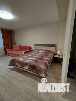 Студия квартира, посуточно, 42м2, 4/5 этаж