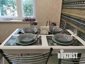 1-к квартира, посуточно, 33м2, 4/4 этаж