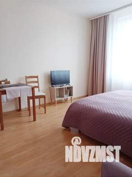 Студия квартира, посуточно, 33м2, 5/7 этаж