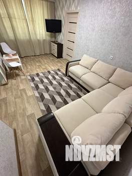 2-к квартира, посуточно, 43м2, 1/5 этаж