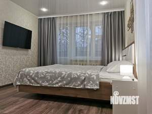 1-к квартира, посуточно, 33м2, 4/4 этаж