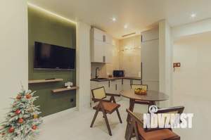 Студия квартира, посуточно, 40м2, 4/5 этаж