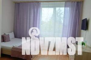 1-к квартира, посуточно, 35м2, 2/6 этаж