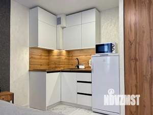 Студия квартира, посуточно, 30м2, 3/10 этаж