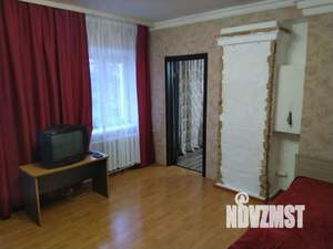 2-к квартира, посуточно, 58м2, 3/3 этаж