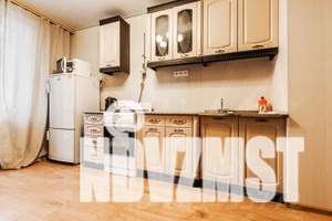 1-к квартира, посуточно, 42м2, 2/5 этаж