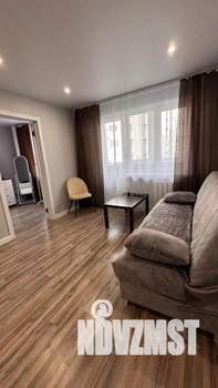 2-к квартира, посуточно, 45м2, 1/1 этаж