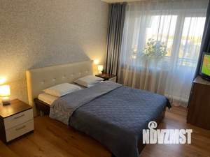 1-к квартира, посуточно, 37м2, 9/9 этаж