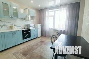2-к квартира, посуточно, 73м2, 15/16 этаж