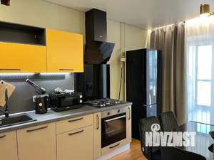 Студия квартира, посуточно, 42м2, 3/6 этаж