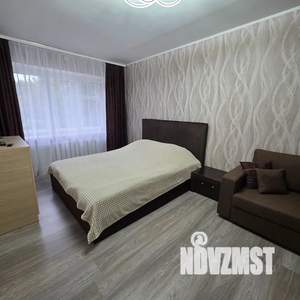 1-к квартира, посуточно, 33м2, 1/5 этаж